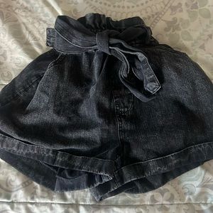 Black jean shorts. Size small. Stretchy. Could fit from size 0-4